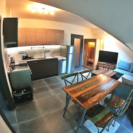 The Mountain Loft Klinovec - With Infrasauna Яхимов Экстерьер фото